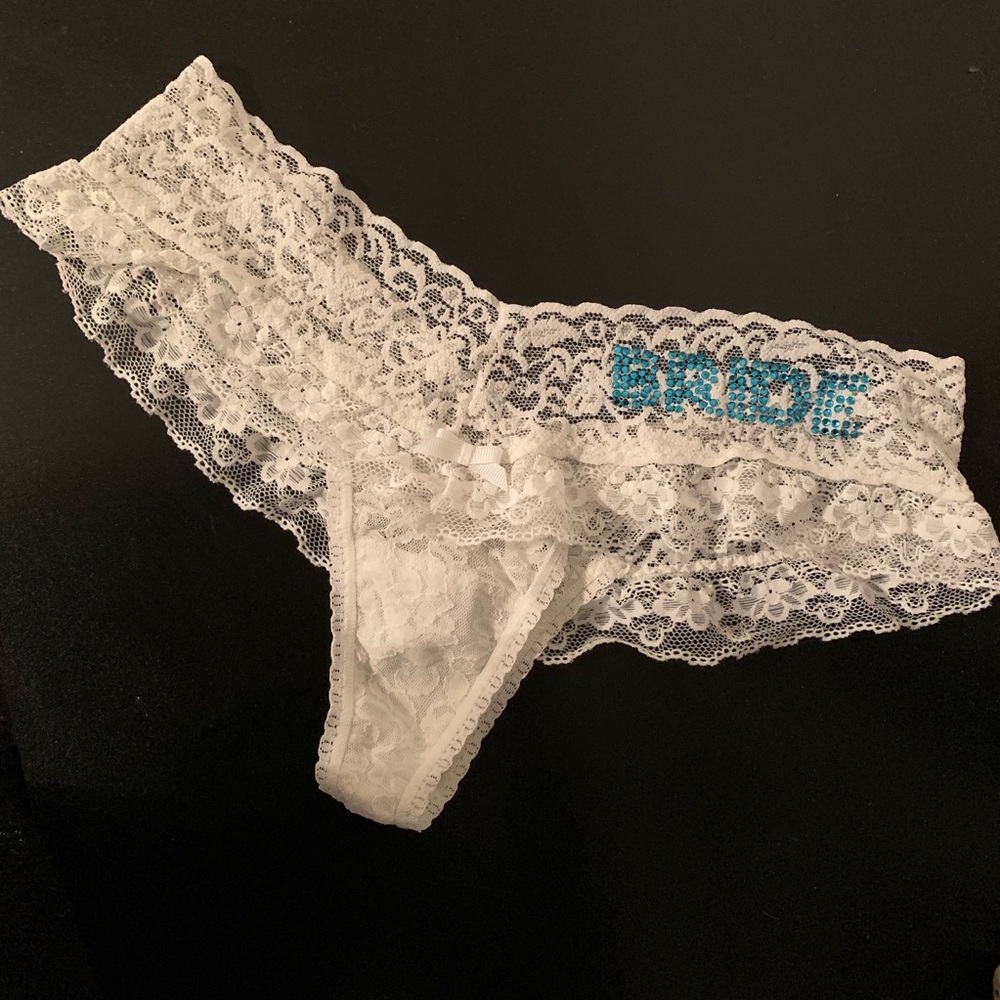 NWOT Victoria’s Secret Bride Lace Thong Panties